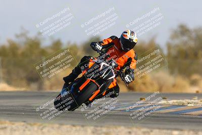 media/Jan-14-2024-SoCal Trackdays (Sun) [[2e55ec21a6]]/Turn 2 (1025am)/